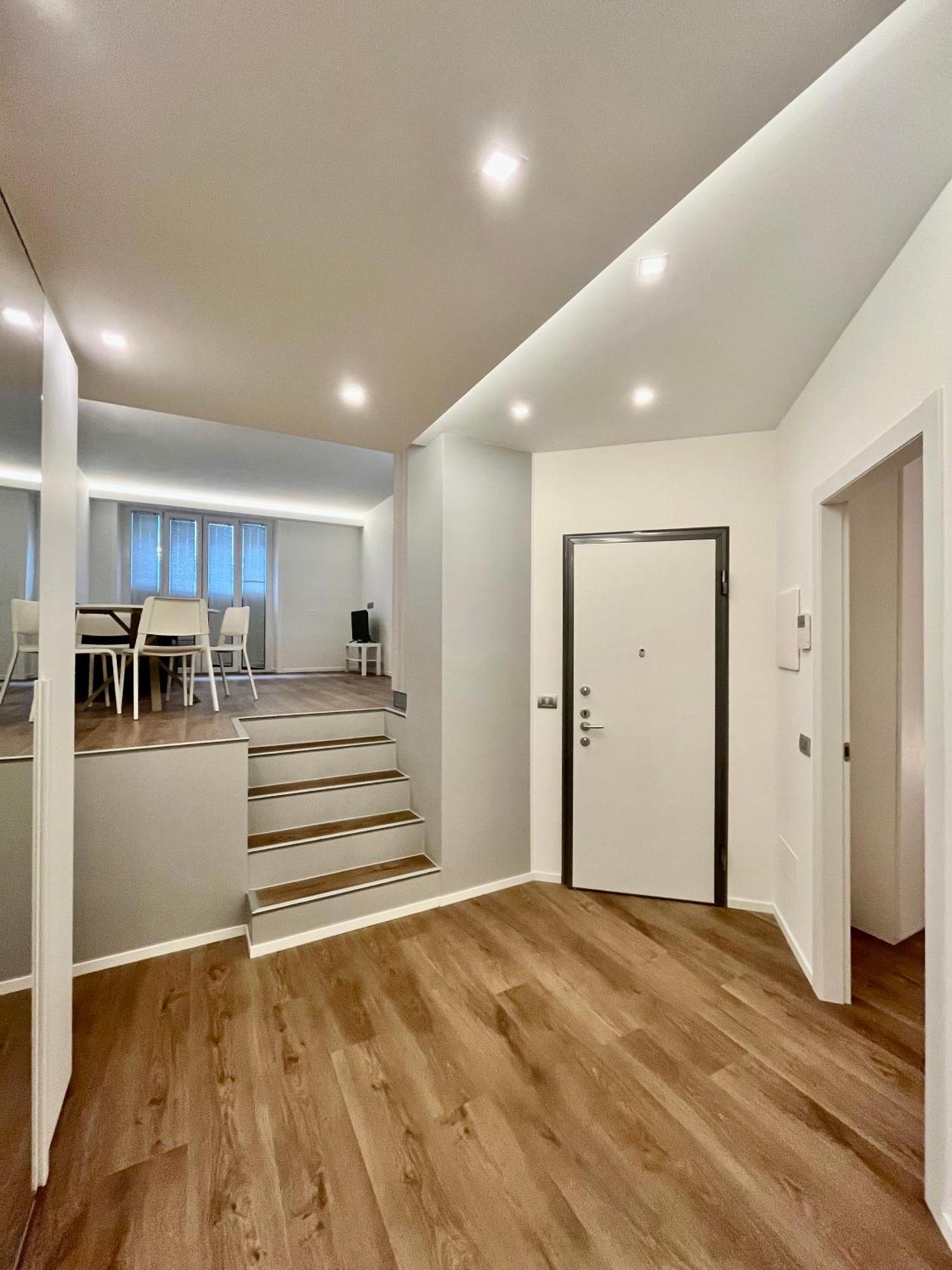 Central Side Apartment Milan Extérieur photo