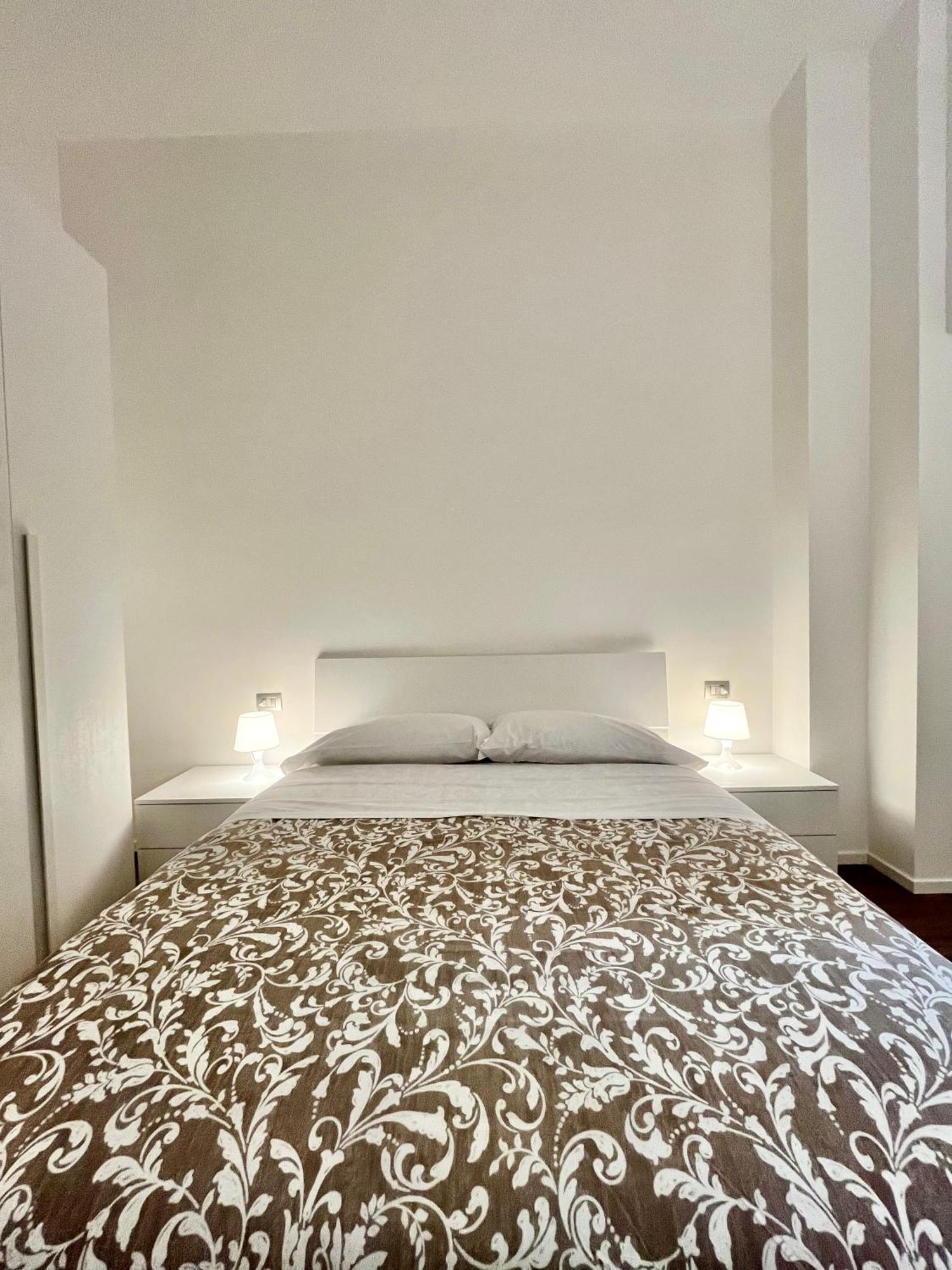 Central Side Apartment Milan Extérieur photo