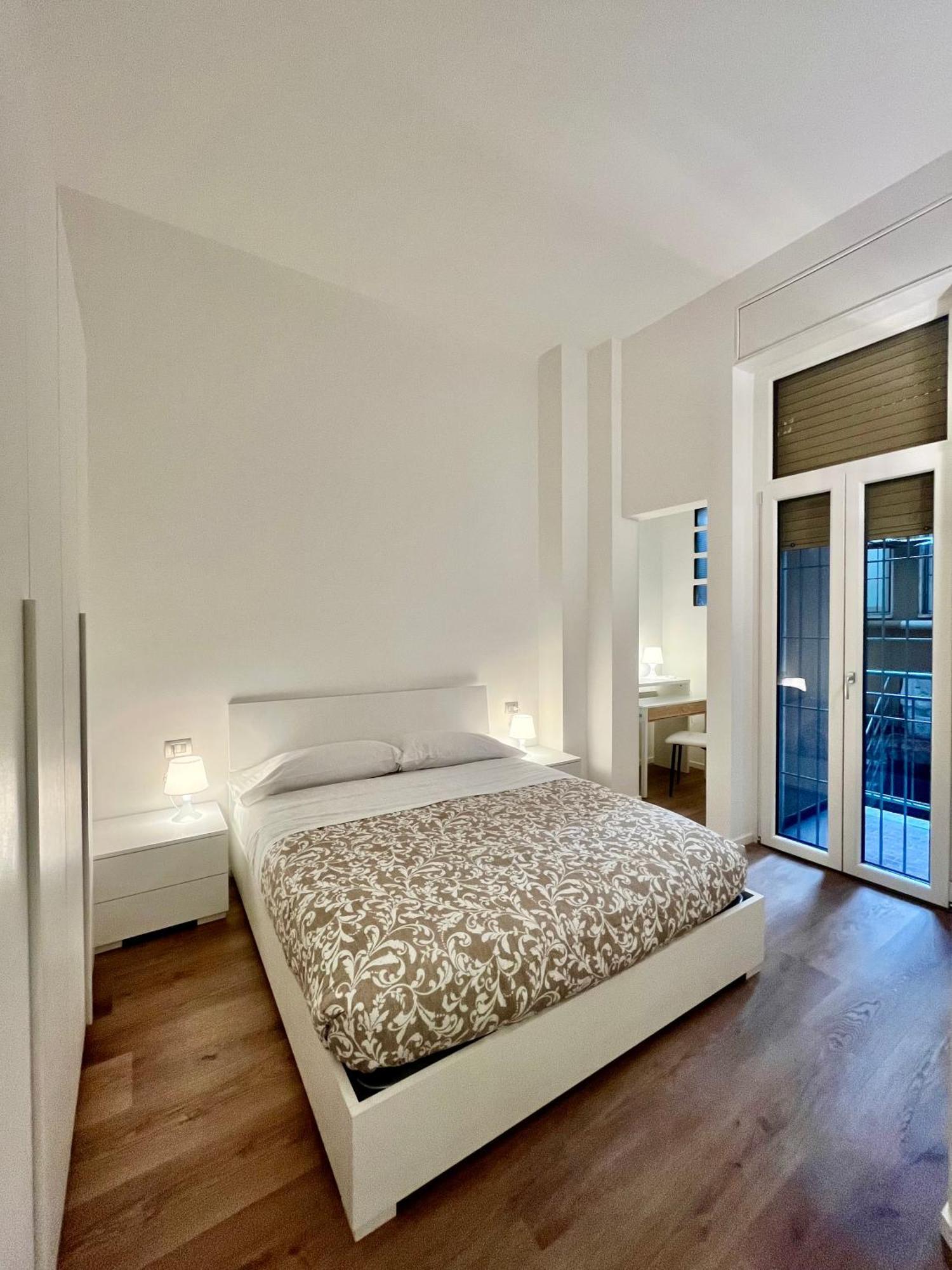 Central Side Apartment Milan Extérieur photo